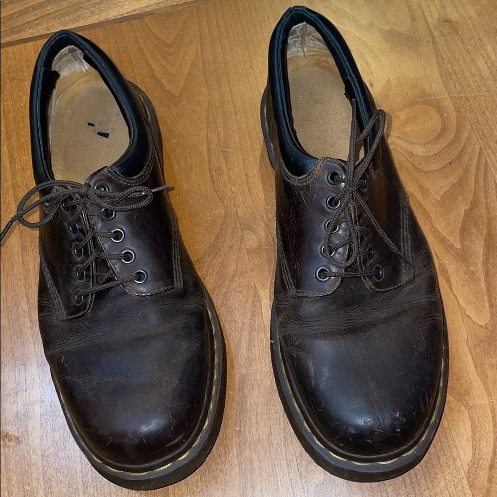Dr. Martens Men's Dark Brown Leather Oxfords. Good Condition. Size 13.